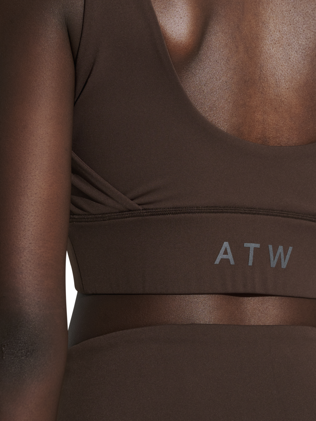 HALO WOMEN TRAINING BRA, BRACKEN, model