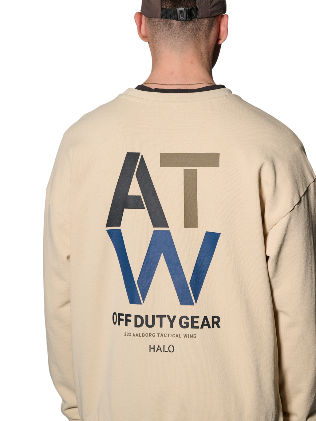 HALO DUTY CREW, OYSTER GRAY, model