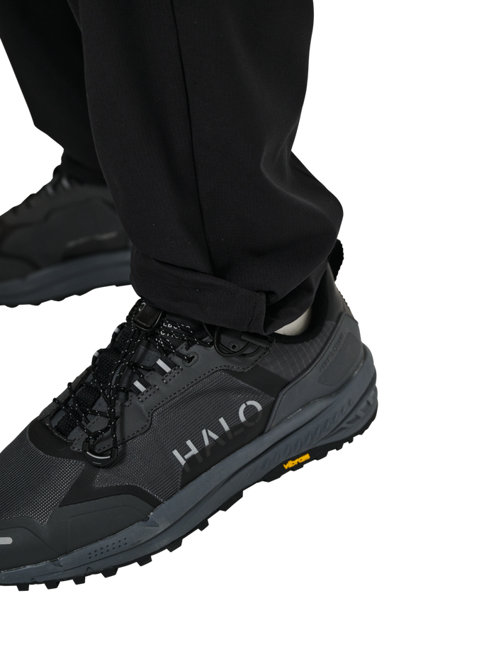 HALO TECH PANTS, BLACK, model