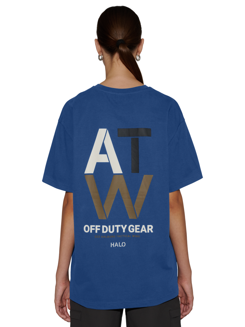 HALO DUTY T-SHIRT, SARGASSO SEA, model