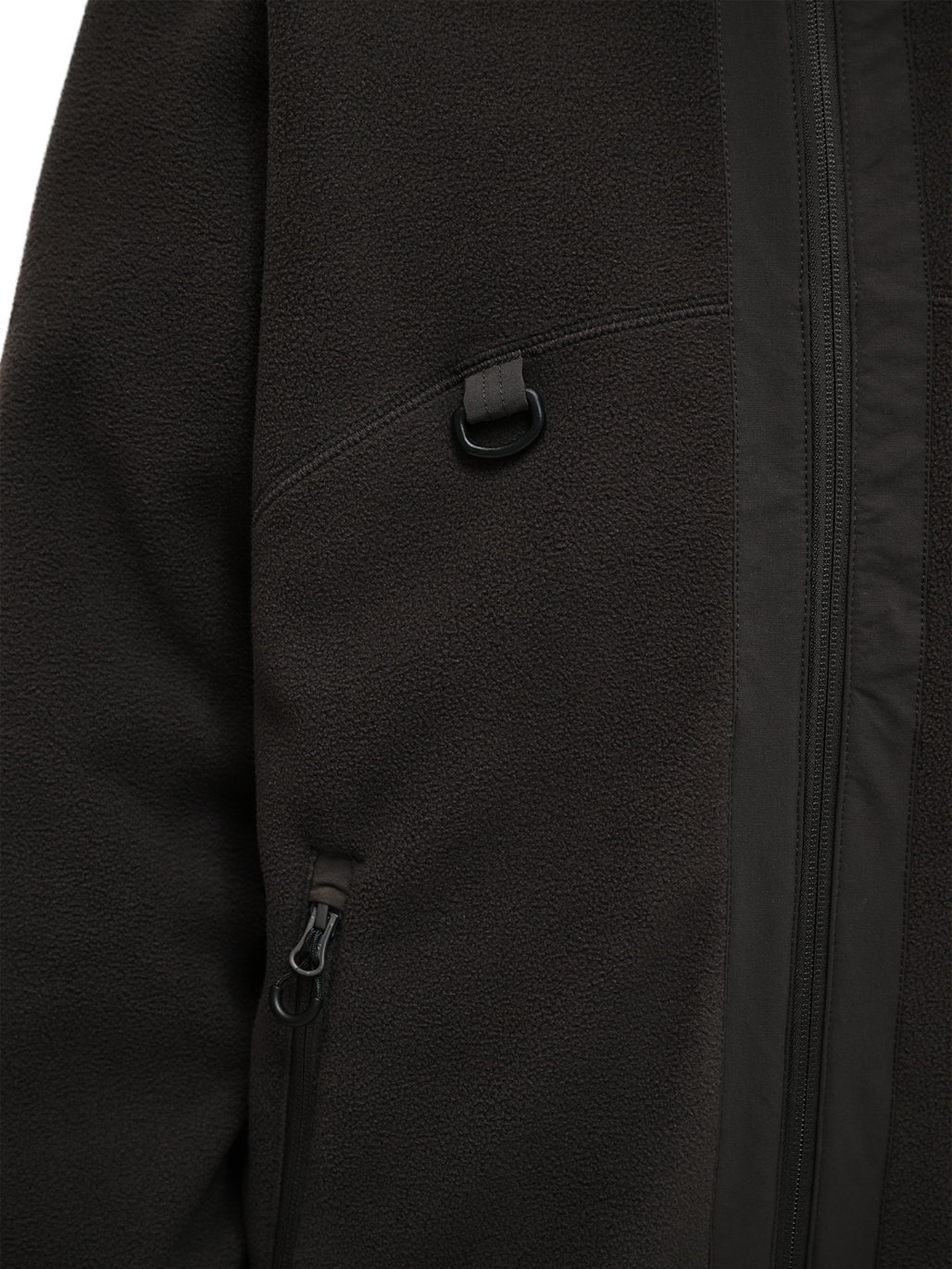 HALO DBU PANELED FLEECE JACKET, RAVEN, model