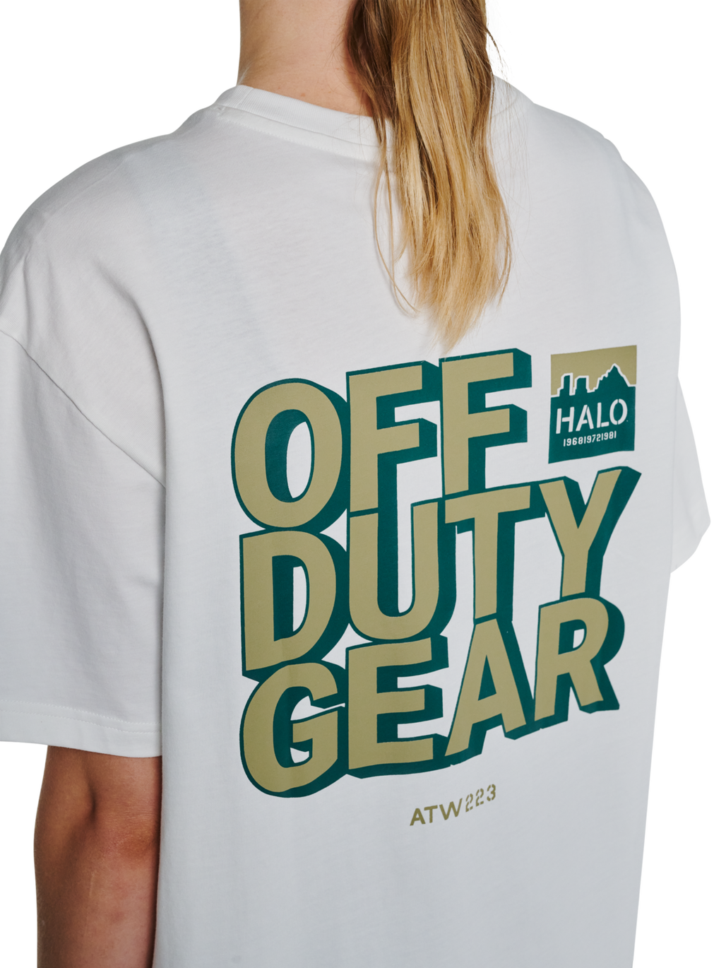 HALO GRAPHIC T-SHIRT, MARSHMALLOW/BOTANICALGARDEN/BG, model