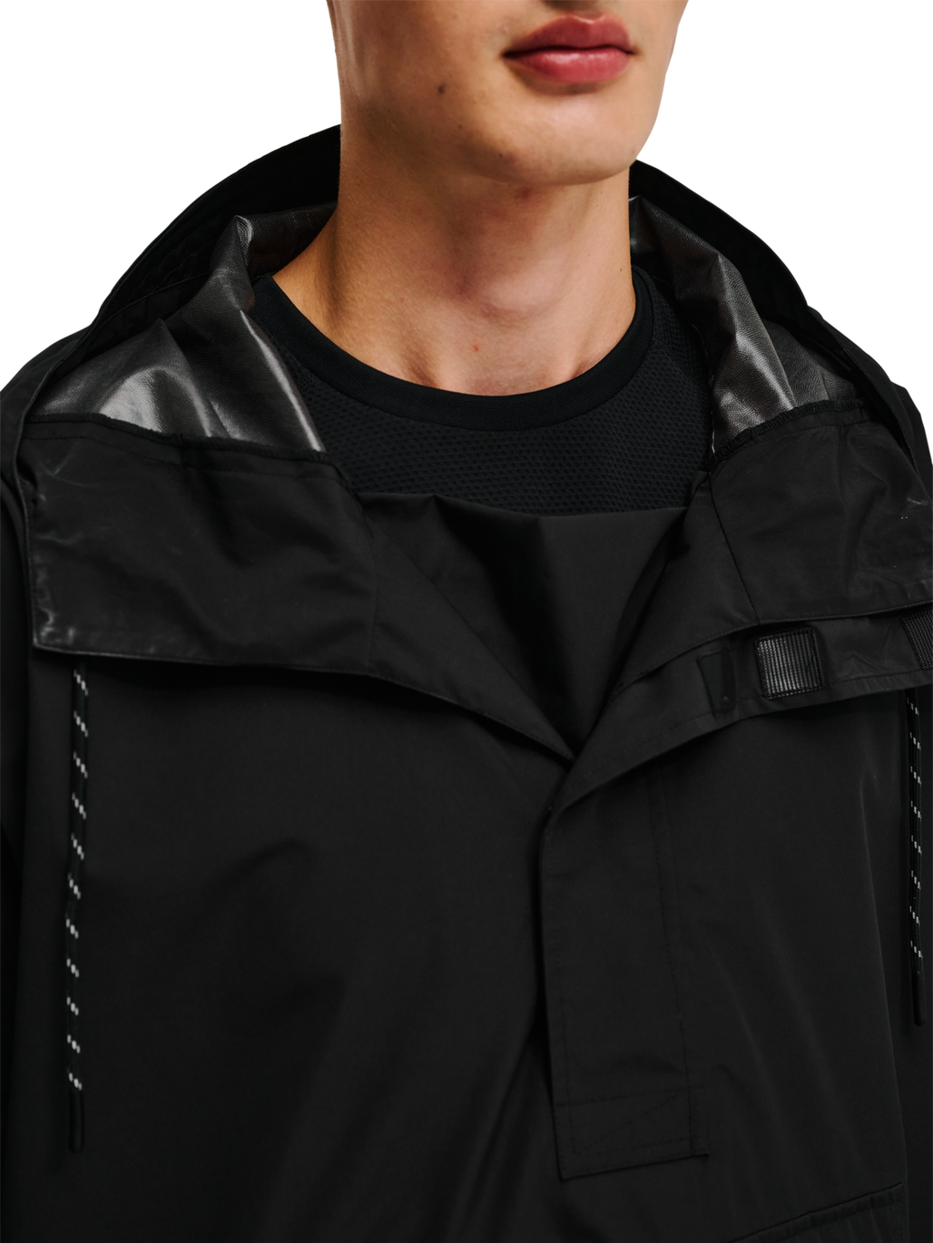 HALO RAINCOVER, BLACK, model