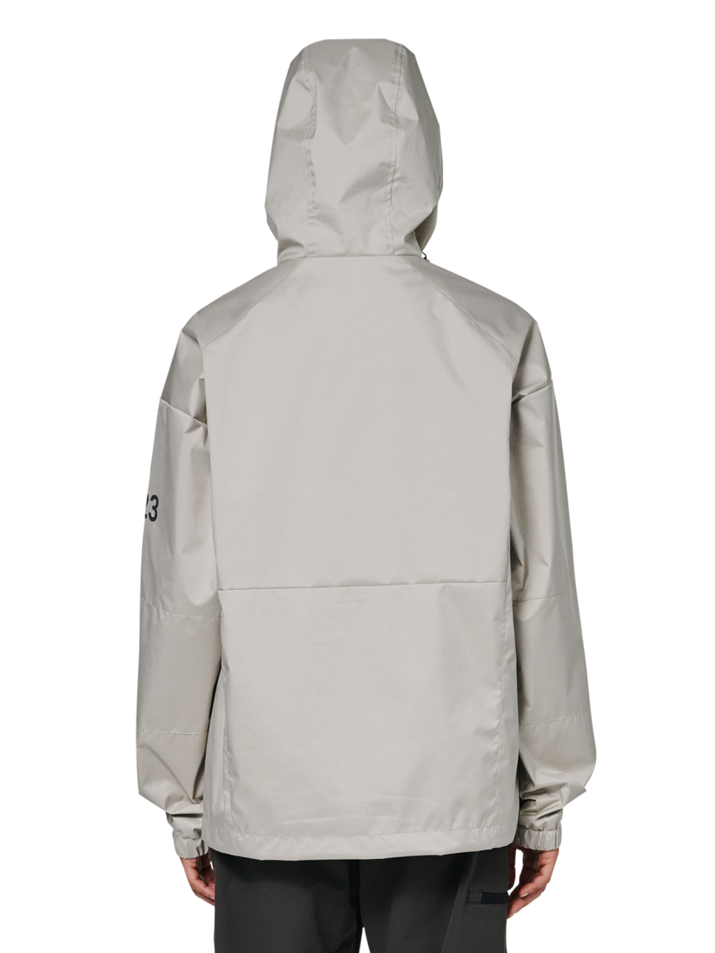 HALO DEFENSE ANORAK, SILVER LINING, model