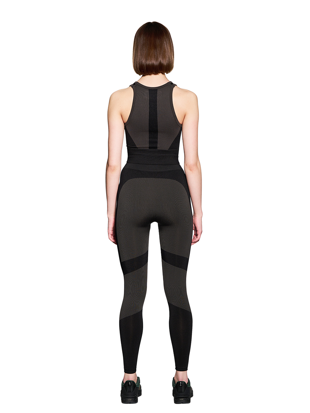 HALO WOMENS SEAMLESS TIGHTS, BLACK, model