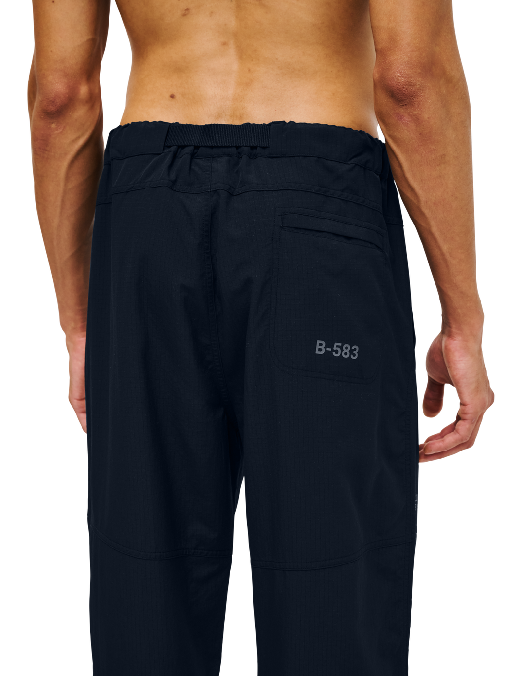 HALO ASSET PANTS, BLACK, model