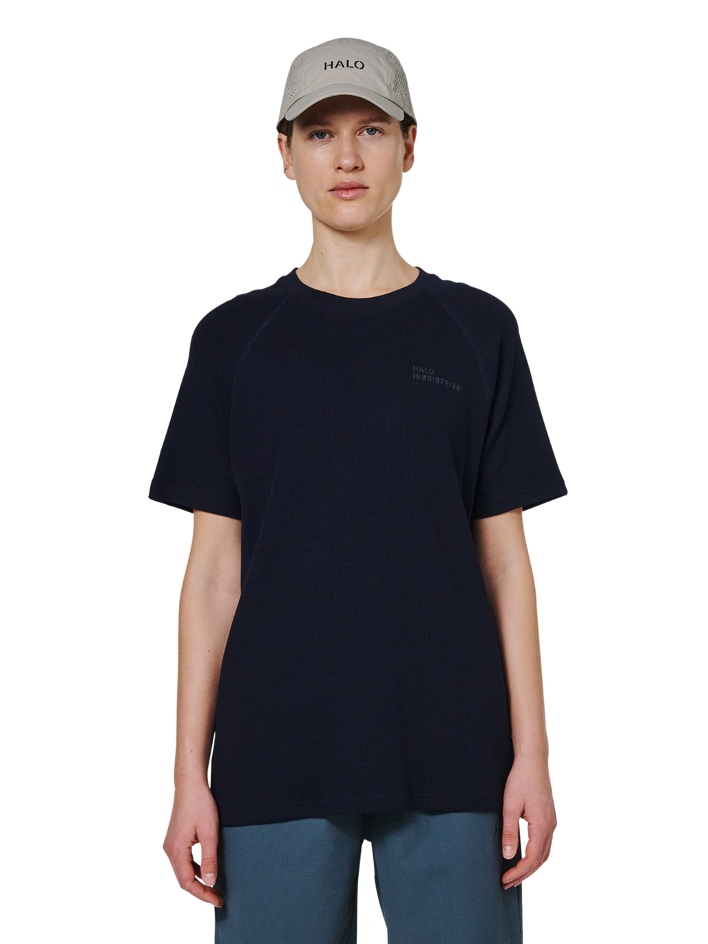 HALO SKYHOOK T-SHIRT, DEEP WELL, model