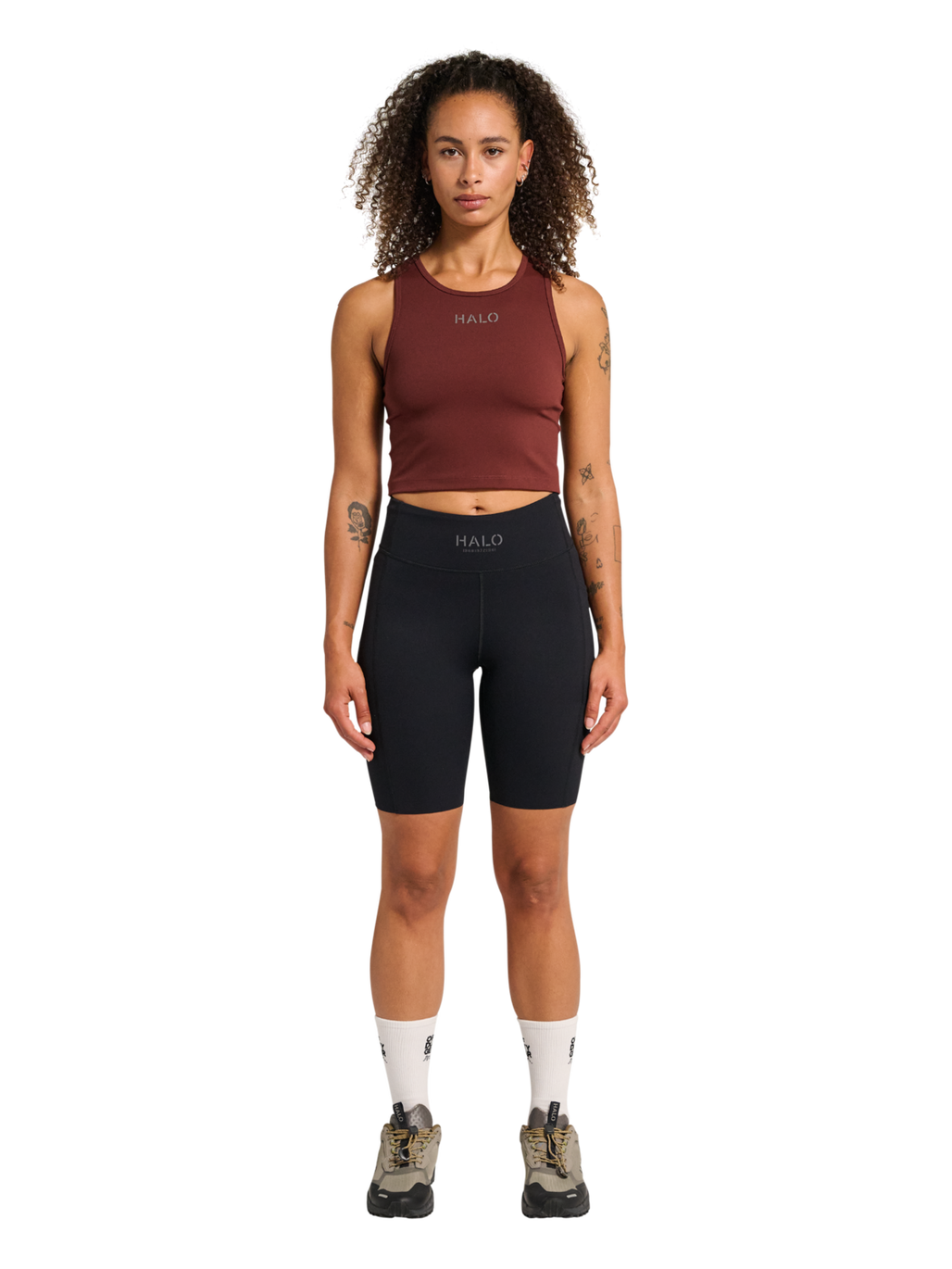 HALO WOMEN TRAINING SPRINTERS, BLACK, model