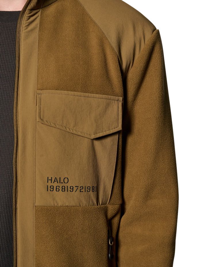 HALO PANELED FLEECE JACKET, KANGAROO, model