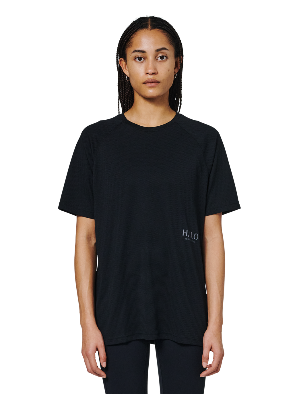 HALO SORONA T-SHIRT, BLACK, model