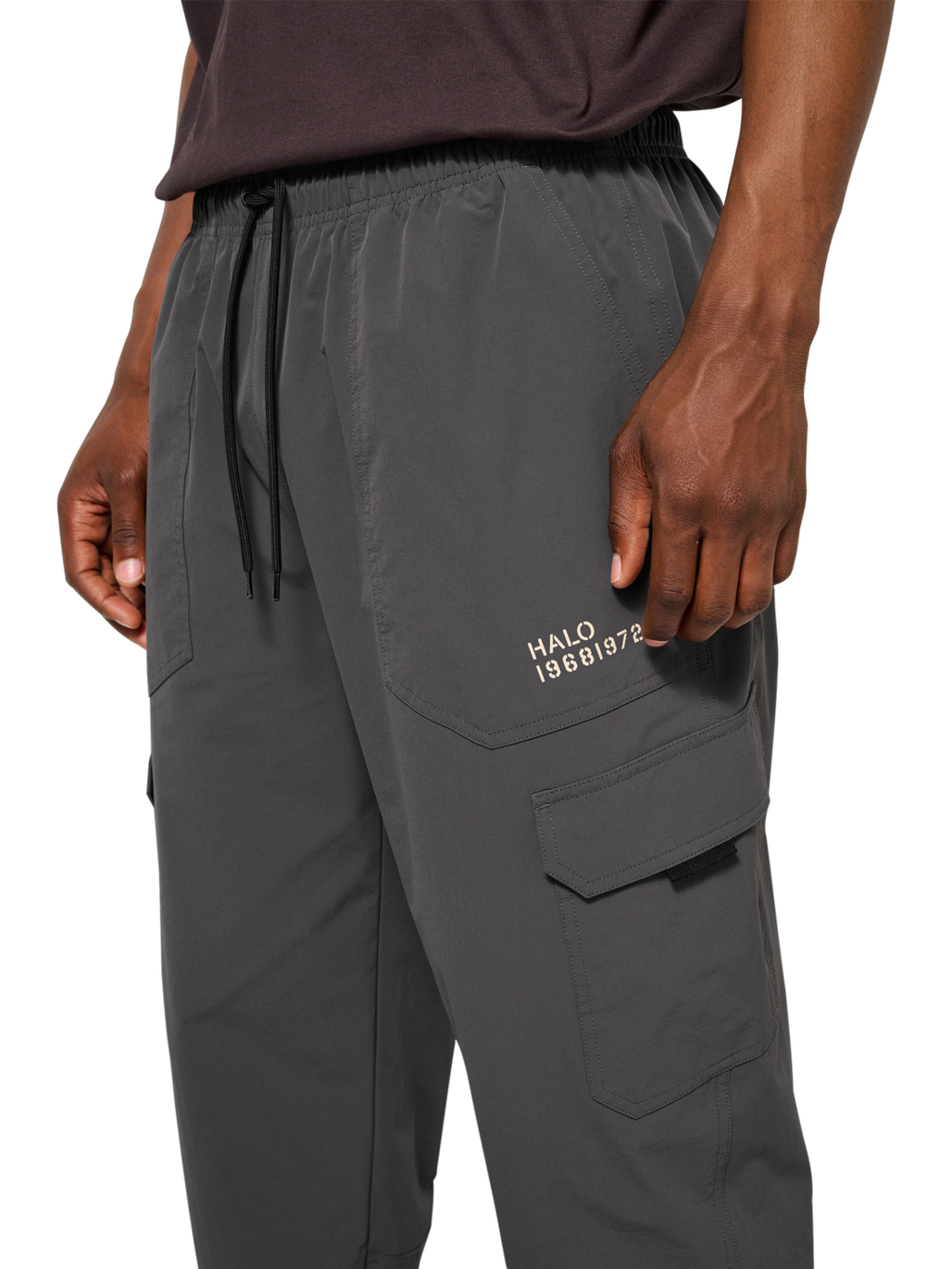 HALO TRAIL PANTS, ASPHALT, model