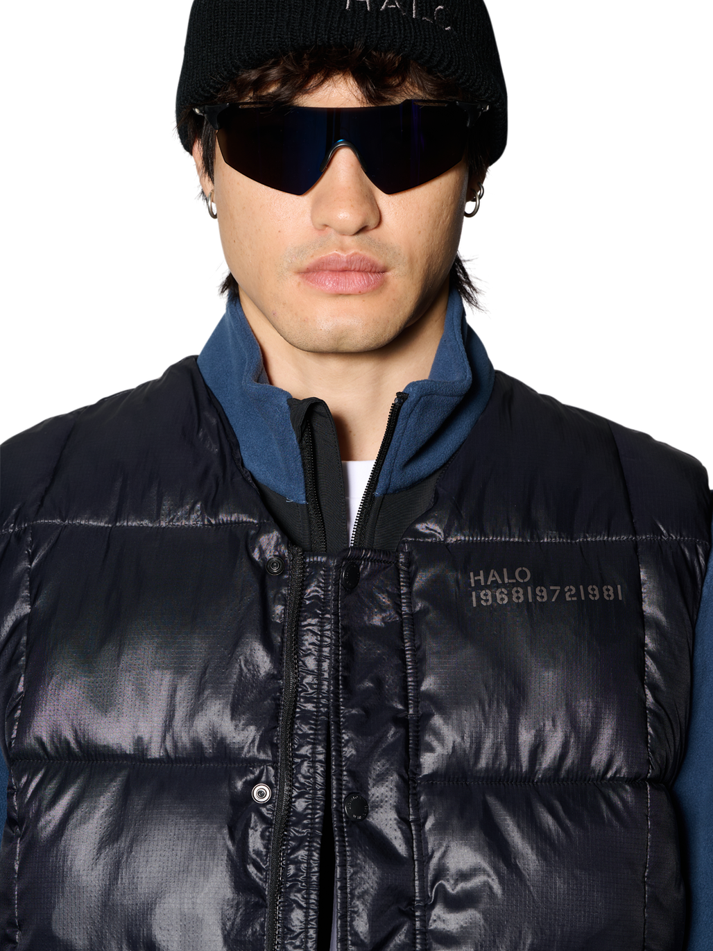 HALO TROOPER DOWN VEST, BLACK, model