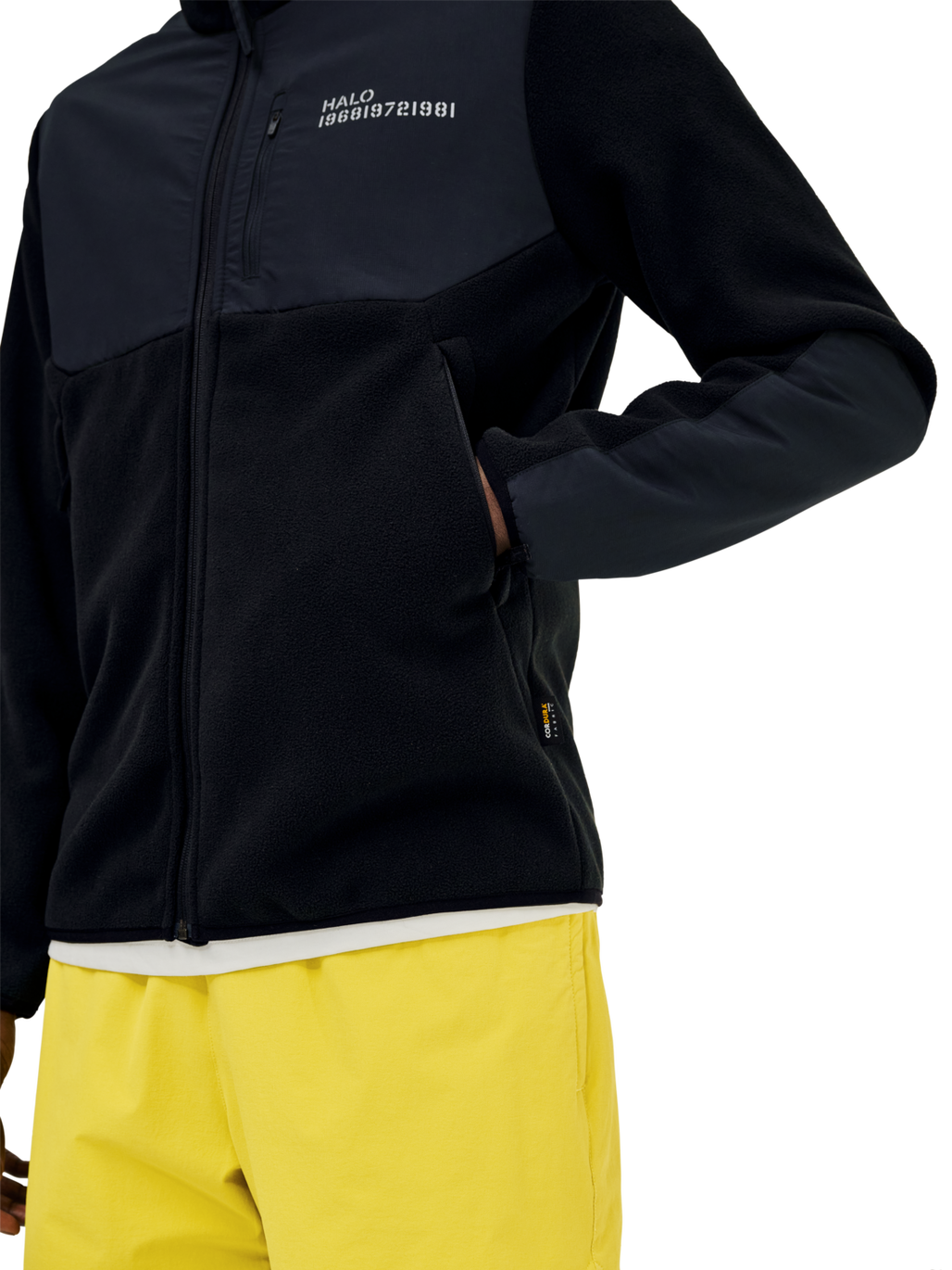 HALO BLOCKED ZIP FLEECE, BLACK, model