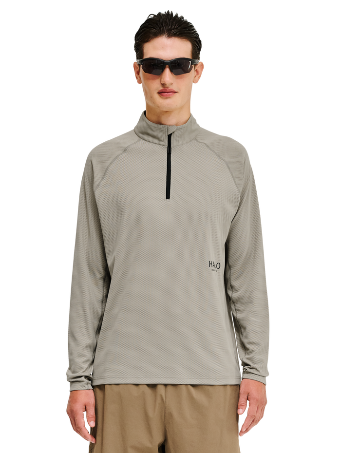 HALO SORONA HALF ZIP, SENECA ROCK, model