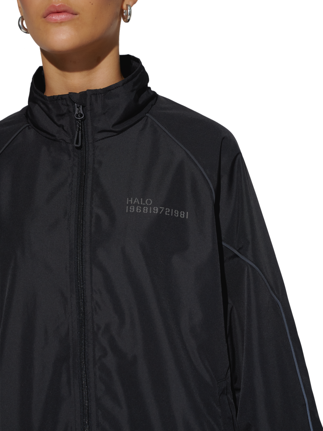 HALO TRACKSUIT  JACKET, BLACK, model