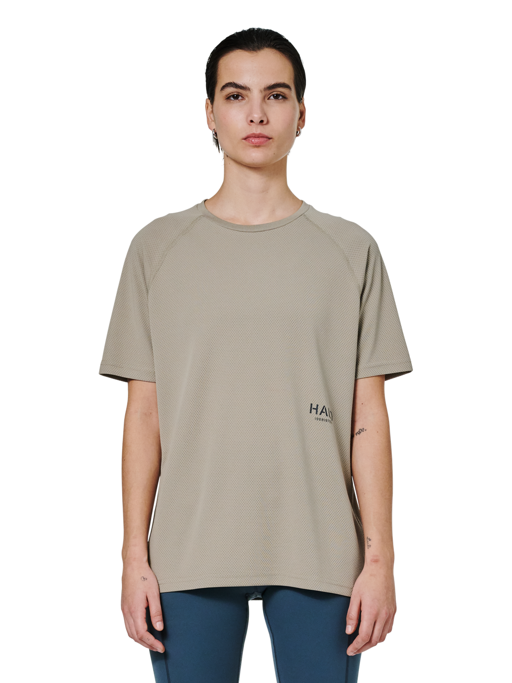 HALO SORONA T-SHIRT, SENECA ROCK, model