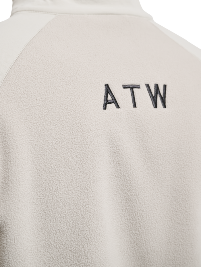 HALO PANELED FLEECE JACKET, SILVER LINING, model