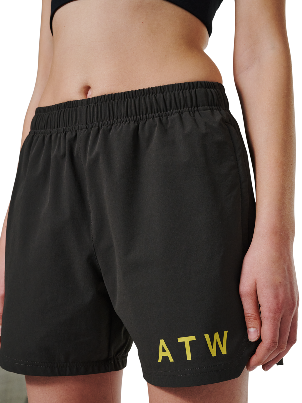 HALO SHORTS, RAVEN/WARM OLIVE, model