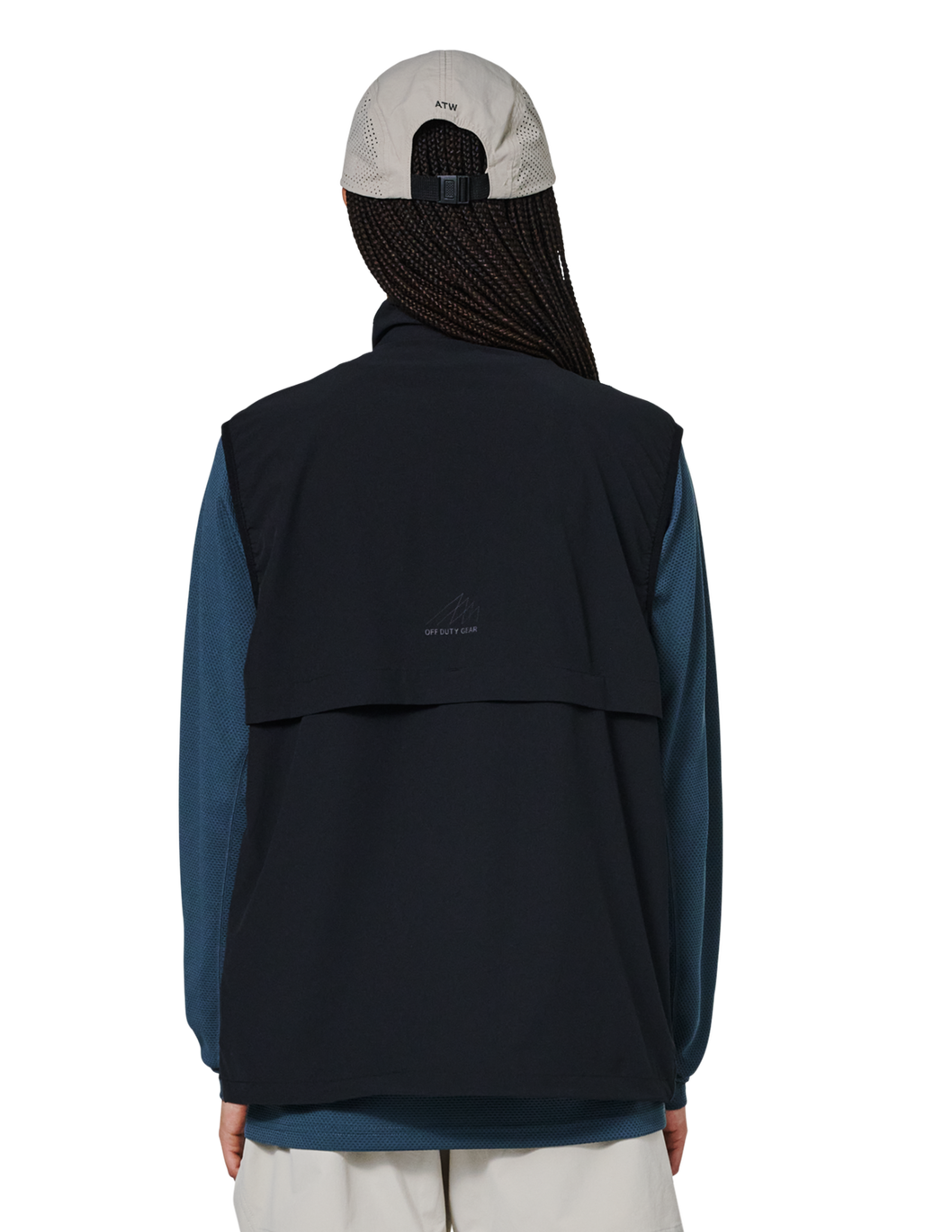 HALO SCOUT VEST, BLACK, model