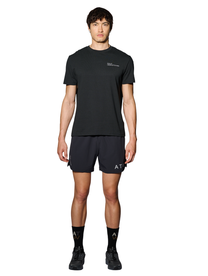 HALO SHORTS, BLACK, model