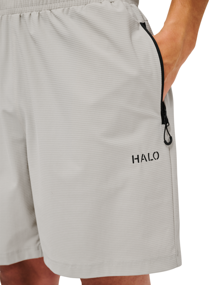 HALO APEX SHORTS, SILVER LINING, model