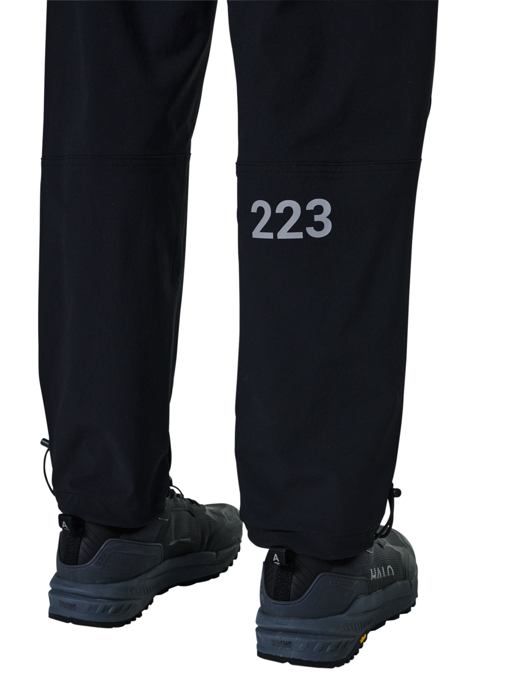 HALO TRAIL PANTS, BLACK, model