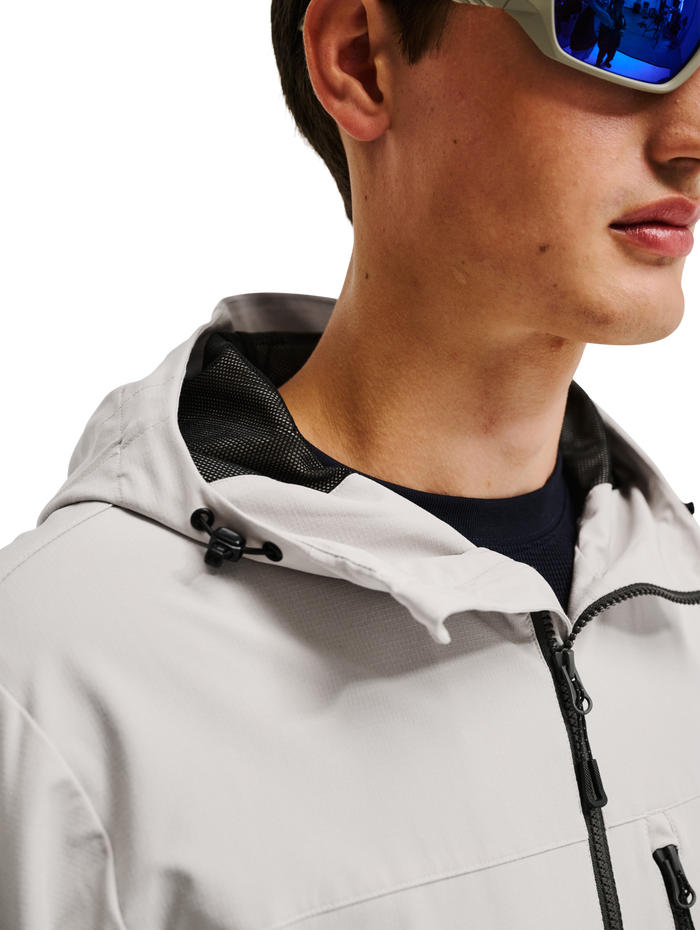 HALO AVIATION JACKET, SILVER LINING, model