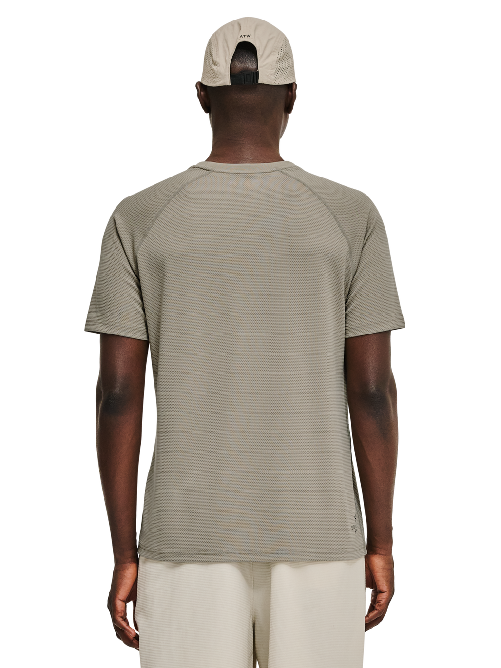 HALO SORONA T-SHIRT, SENECA ROCK, model