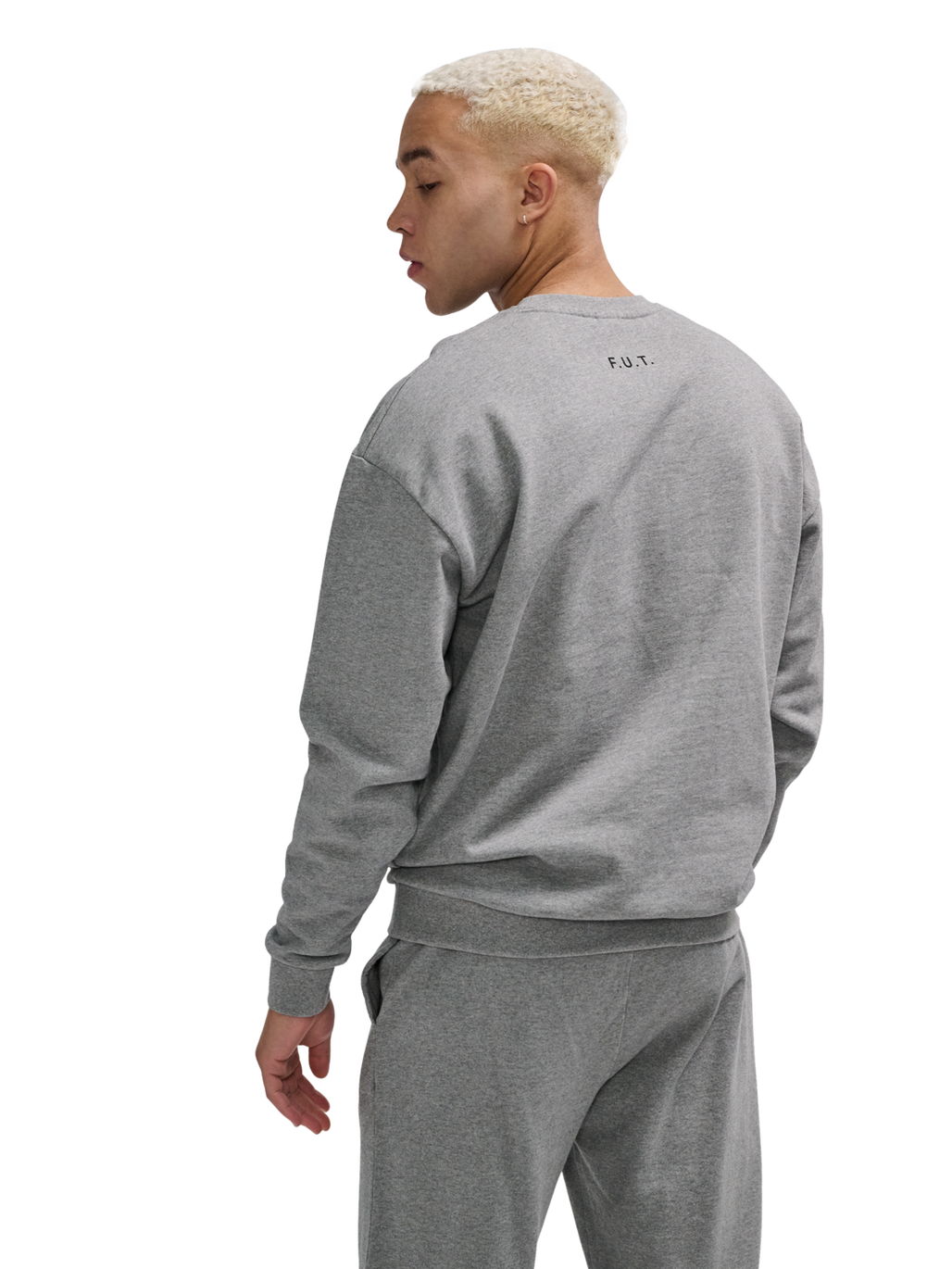 HALO ESSENTIAL CREW, GREY MELANGE, model