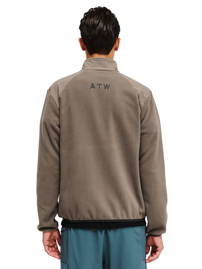 HALO PANELED FLEECE JACKET, CHOCOLATE CHIP, model