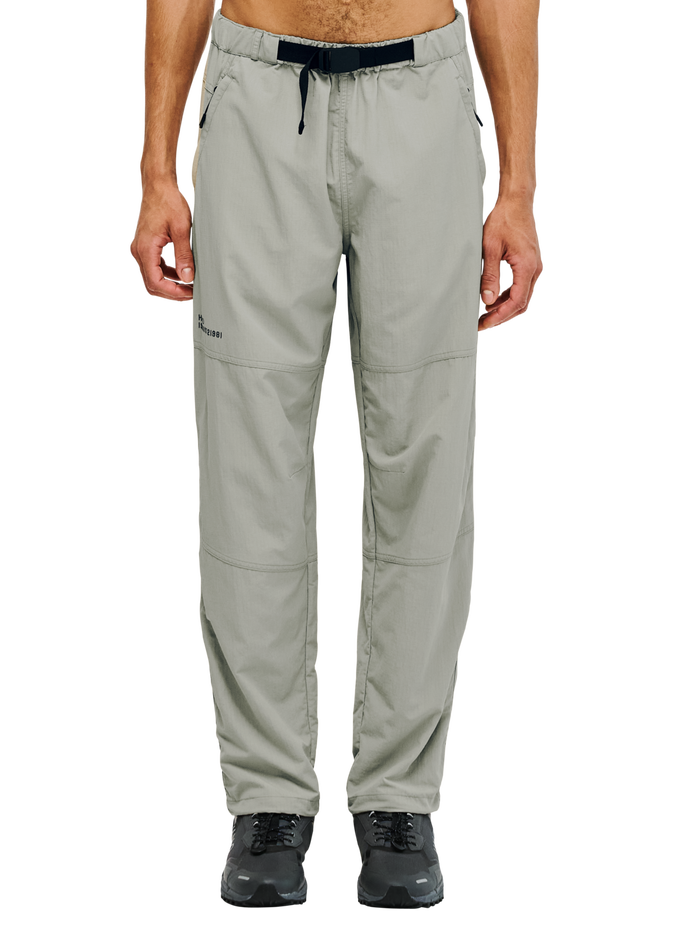HALO ASSET PANTS, SENECA ROCK, model