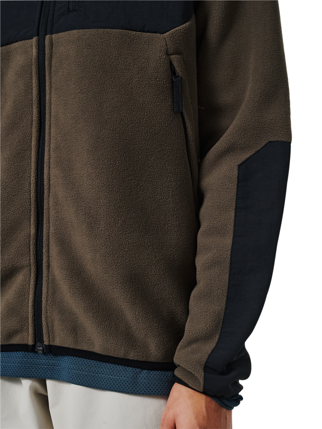 HALO BLOCKED ZIP FLEECE, MAJOR BROWN, model