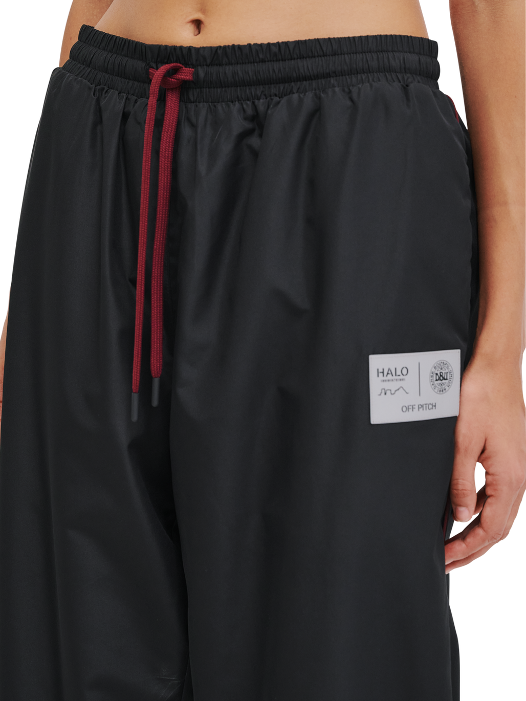 HALO DBU  TRACKSUIT  PANTS, BLACK, model