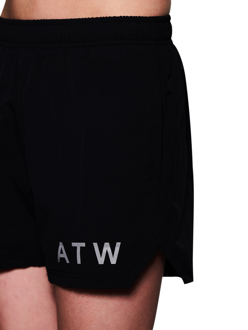 HALO SHORTS, BLACK, model